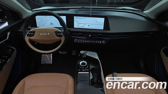 Kia EV6 — Фото автомобиля 10