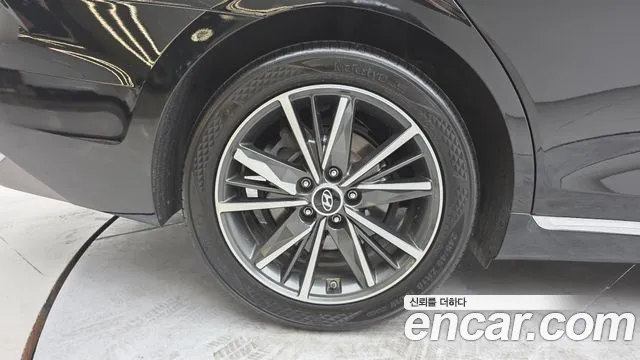 Hyundai Grandeur Grandeur (New) — Фото автомобиля 5