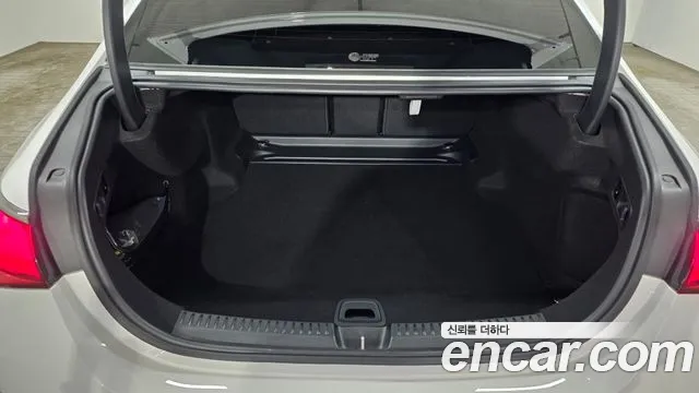 Mercedes-Benz E-Class E-класс W214 — Фото автомобиля 11