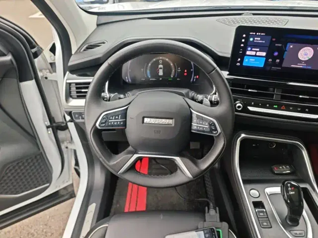 Haval H6 — Фото автомобиля 10
