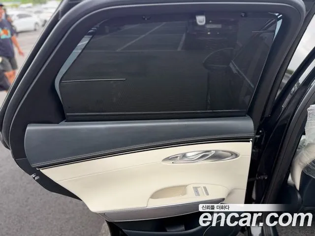 Genesis GV70 Electrified GV70 — Фото автомобиля 19