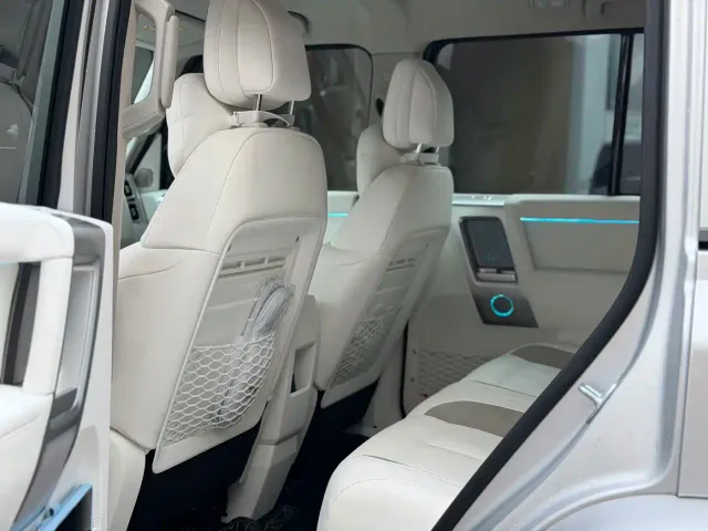 iCAR V23 — Фото автомобиля 5