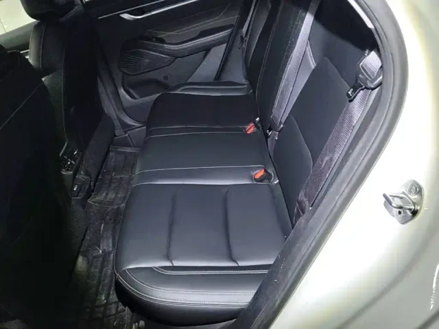 Geely Emgrand — Фото автомобиля 16