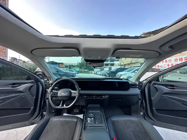 Ford Mondeo — Фото автомобиля 10