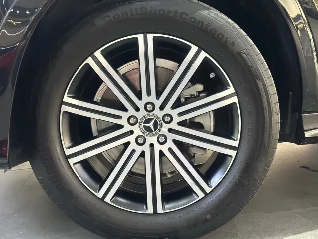 Mercedes-Benz GLE-Class — Фото автомобиля 13