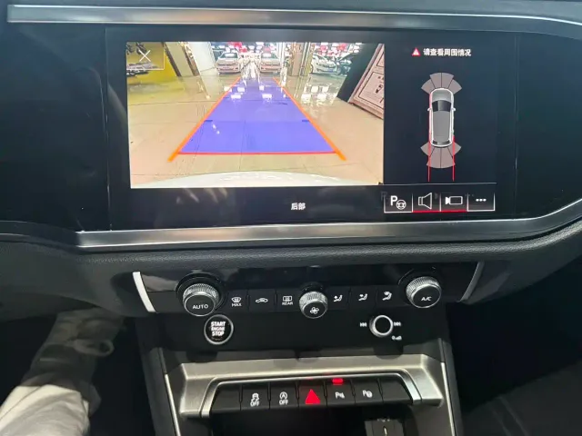 Audi Q3 — Фото автомобиля 8