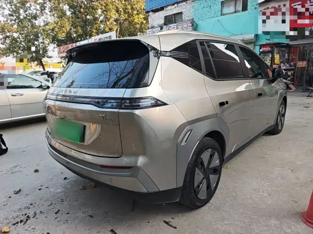 GAC Aion Y — Фото автомобиля 6