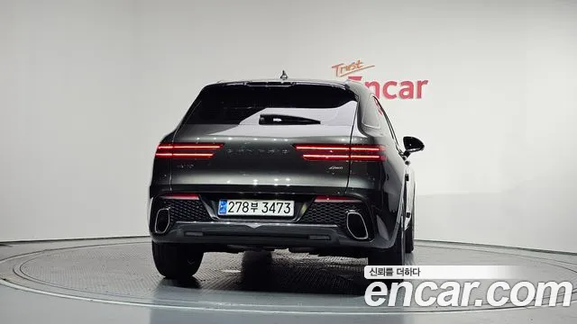 Genesis GV70 2.5T Бензин AWD — Фото автомобиля 4