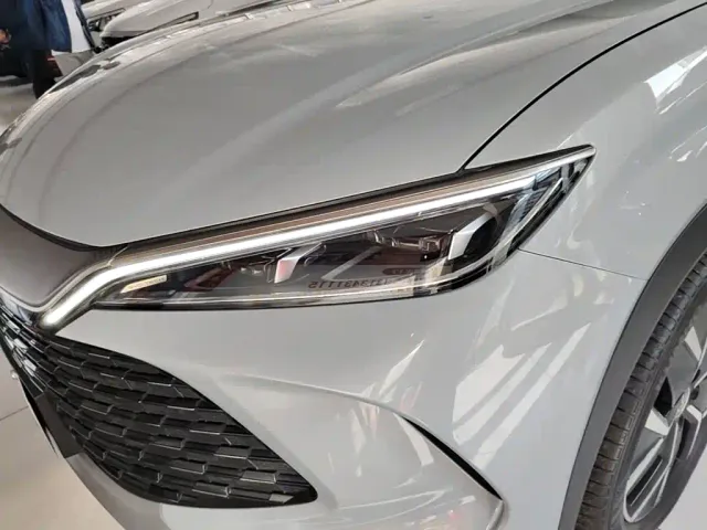 BYD Song L DM-i — Фото автомобиля 23