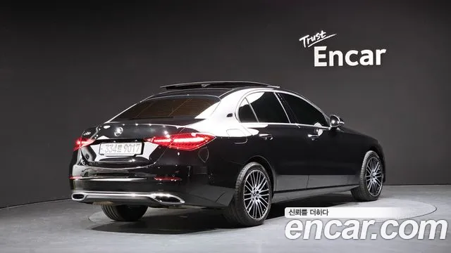Фотография автомобиля — Mercedes-Benz C-Class W206