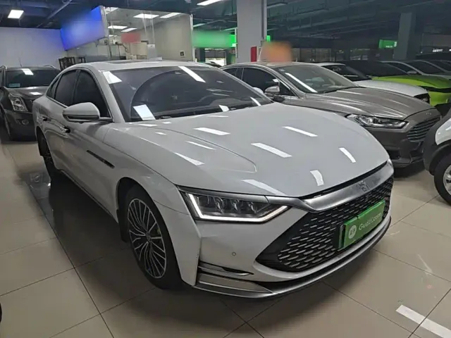 BYD Han — Фото автомобиля 3