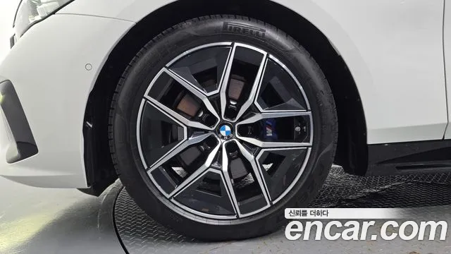 BMW 5-Series — Фото автомобиля 5