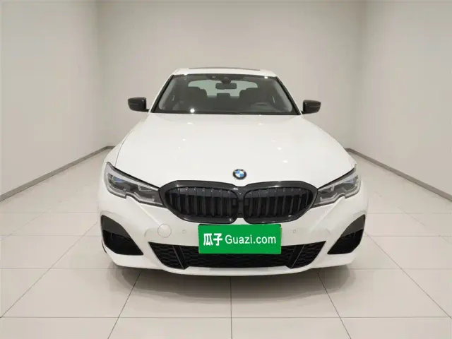 BMW 3 Series — Фото автомобиля 2