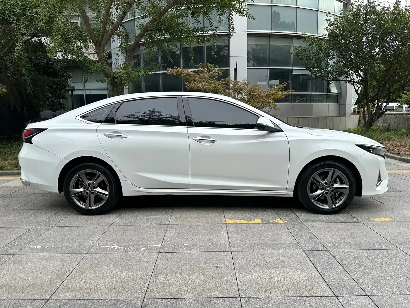 Changan Ruicheng PLUS 2023 1.5T DCT Luxury — Фото автомобиля 10
