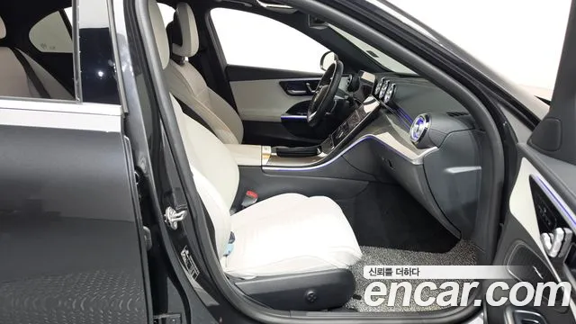 Mercedes-Benz C-Class W206 — Фото автомобиля 11