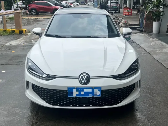 Volkswagen Lamando — Фото автомобиля 2