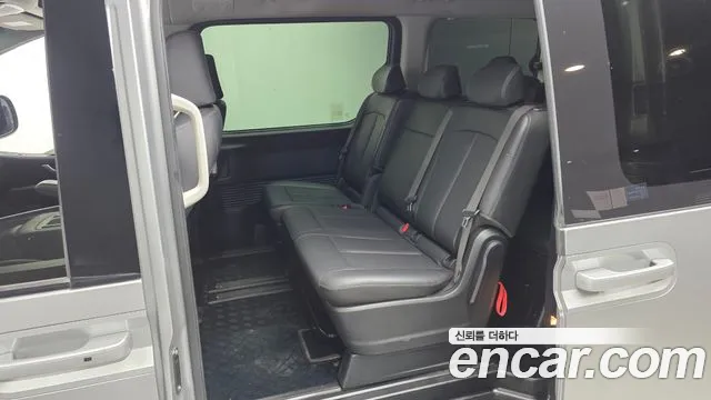 Hyundai Staria — Фото автомобиля 16