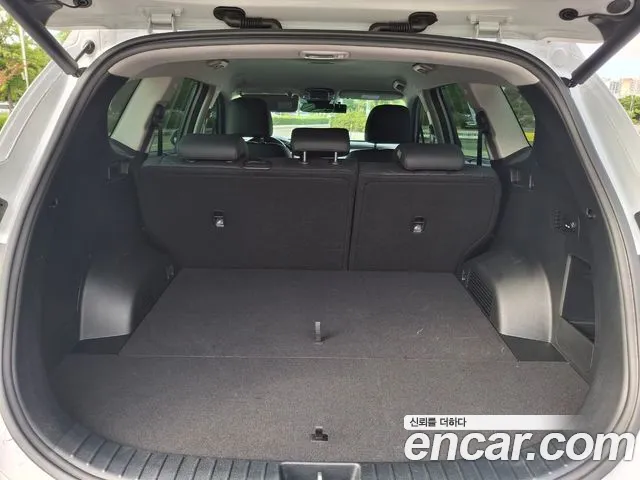 Hyundai Santafe Новый Santa Fe Дизель 2.2 2WD — Фото автомобиля 13