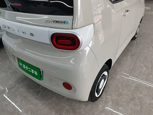 Wuling Hongguang Mini EV — Фото автомобиля 7