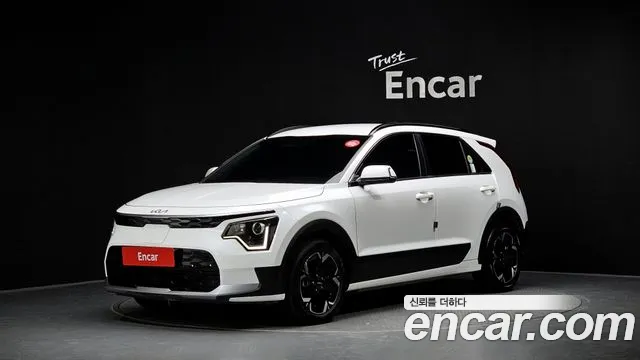 Фотография автомобиля — Kia Niro