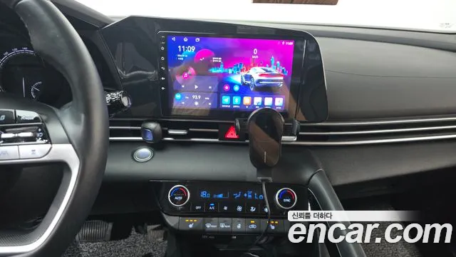 Hyundai Avante CN7 — Фото автомобиля 13
