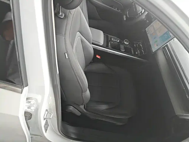 Wuling Starlight — Фото автомобиля 24