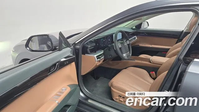 Hyundai Grandeur GN7 — Фото автомобиля 15