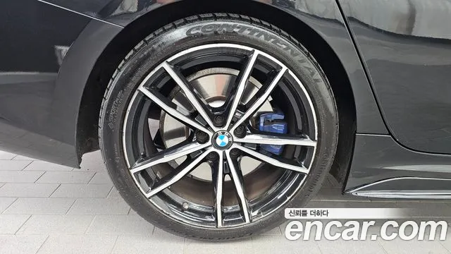 BMW 3-Series 3 серия (G20) 320i Touring M Sport — Фото автомобиля 5