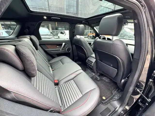 Land Rover Discovery Sport — Фото автомобиля 7