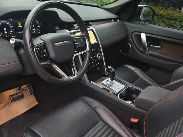 Land Rover Discovery Sport — Фото автомобиля 8