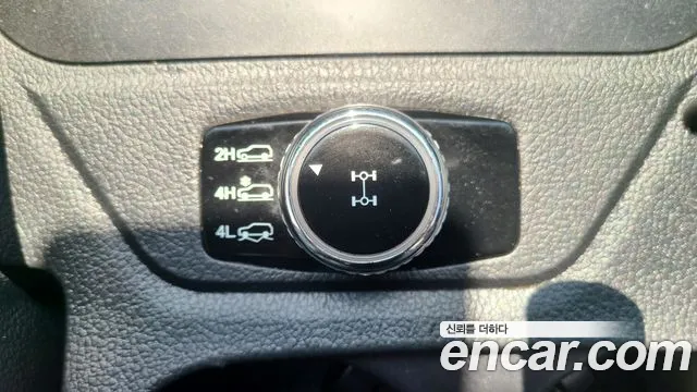 KG_Mobility_Ssangyong Rexton Новый Rexton Sport Khan Дизель 2.2 4WD — Фото автомобиля 15