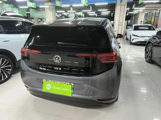 Volkswagen Volkswagen ID.3 2023 Upgraded Pure Intelligence Edition — Фото автомобиля 6
