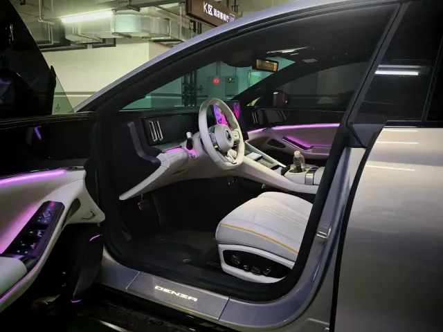 Denza Z9GT — Фото автомобиля 7