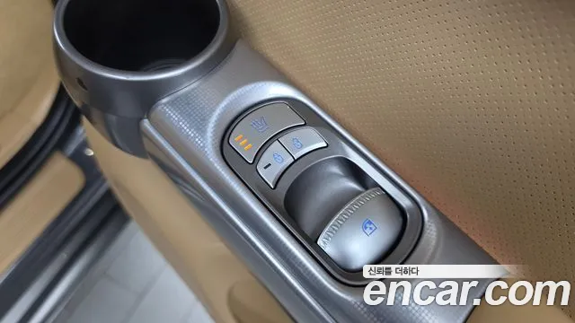 Genesis GV60 — Фото автомобиля 19