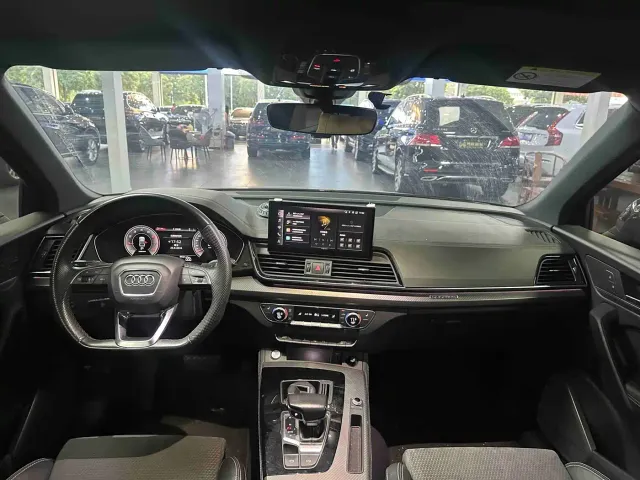 Audi Q5L Sportback — Фото автомобиля 17