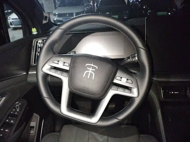 BYD Song L DM-i — Фото автомобиля 11