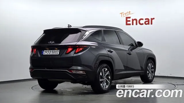 Hyundai Tucson Tucson (NX4) Бензин 1.6 турбо 2WD — Фото автомобиля 2