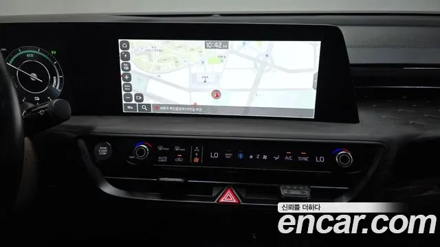 Kia K8 Hybrid — Фото автомобиля 22