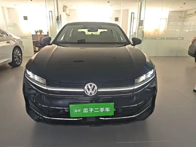 Volkswagen Magotan — Фото автомобиля 2