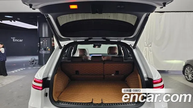 Genesis GV70 2.5T Бензин AWD — Фото автомобиля 16