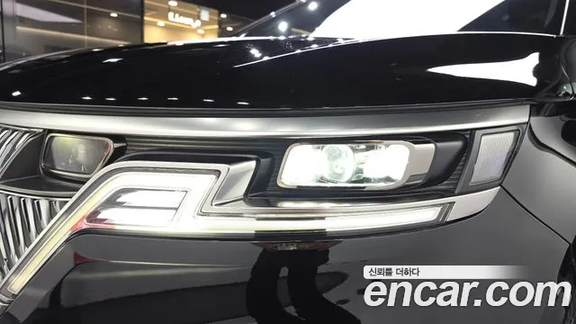 Kia Carnival Generation 4 — Фото автомобиля 7