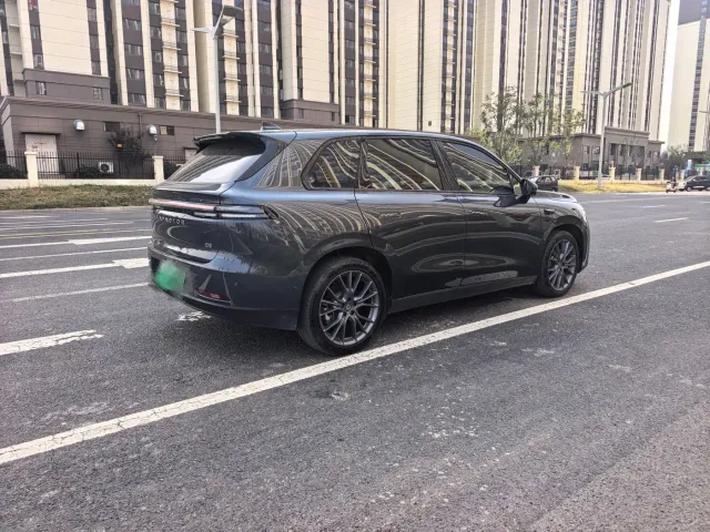 Leapmotor C10 — Фото автомобиля 7