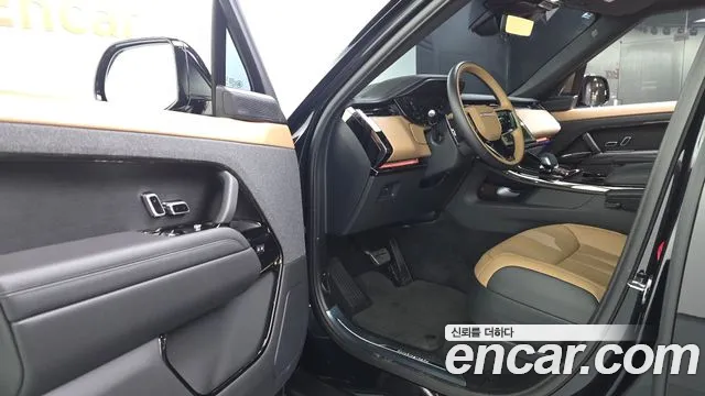 Фотография автомобиля — Land Rover Range Rover Sport