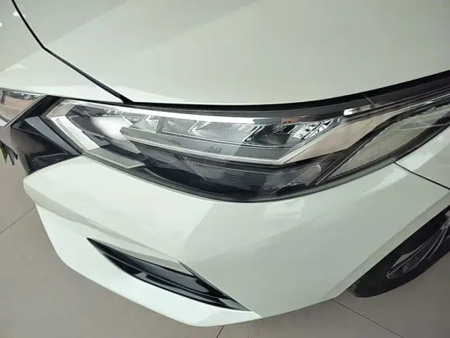 Nissan Sylphy — Фото автомобиля 23