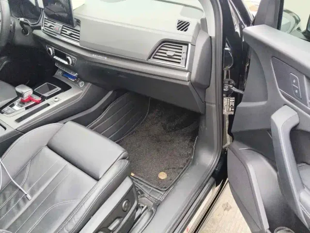 Audi Q5L — Фото автомобиля 13