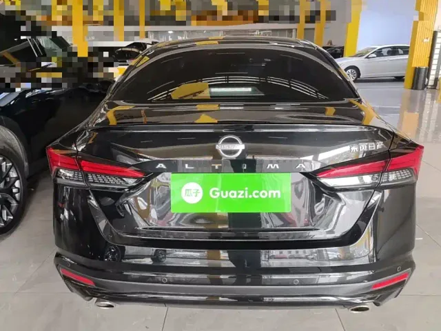 Nissan Teana — Фото автомобиля 5