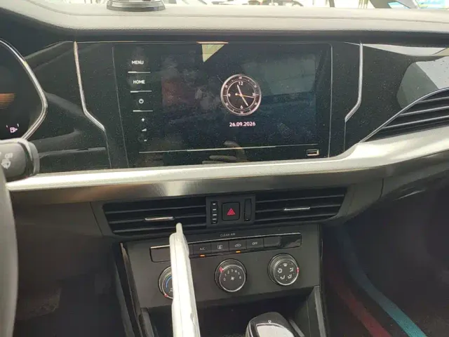 Volkswagen Passat — Фото автомобиля 12