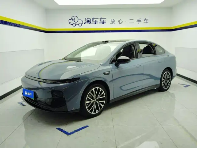 Фотография автомобиля — Leapmotor B01