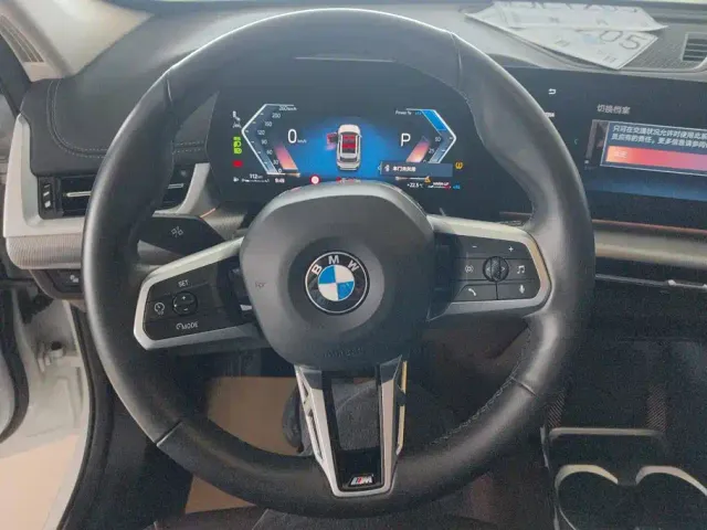 BMW X1 — Фото автомобиля 14