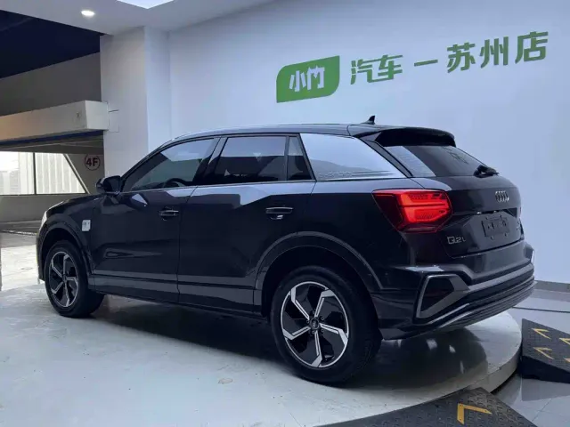 Audi Q2L e-tron — Фото автомобиля 4